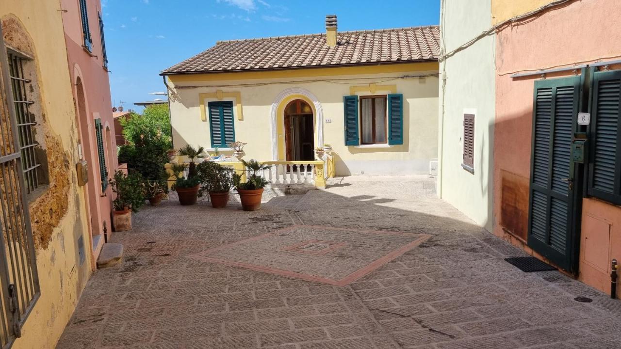 La Terrazza Nel Cuore Di Capoliveri Exterior photo