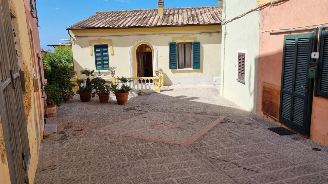 La Terrazza Nel Cuore Di Capoliveri Exterior photo